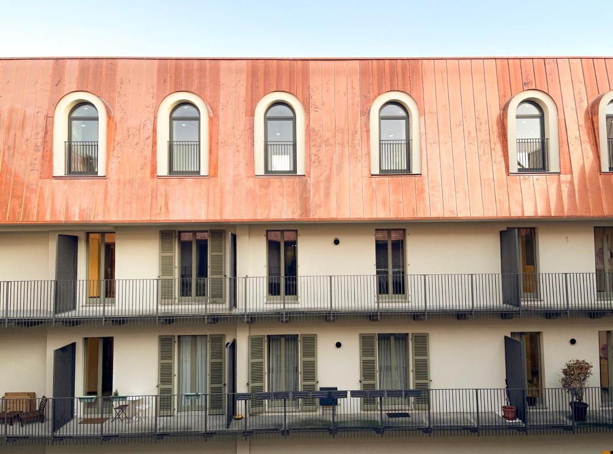 Lagrange Apartment